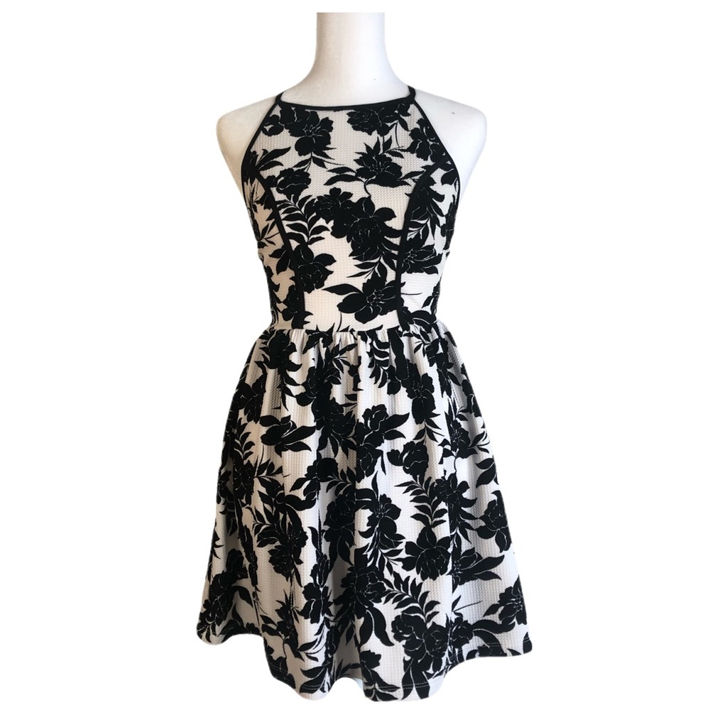 Lord & Taylor High Neck Black & White Floral Dress